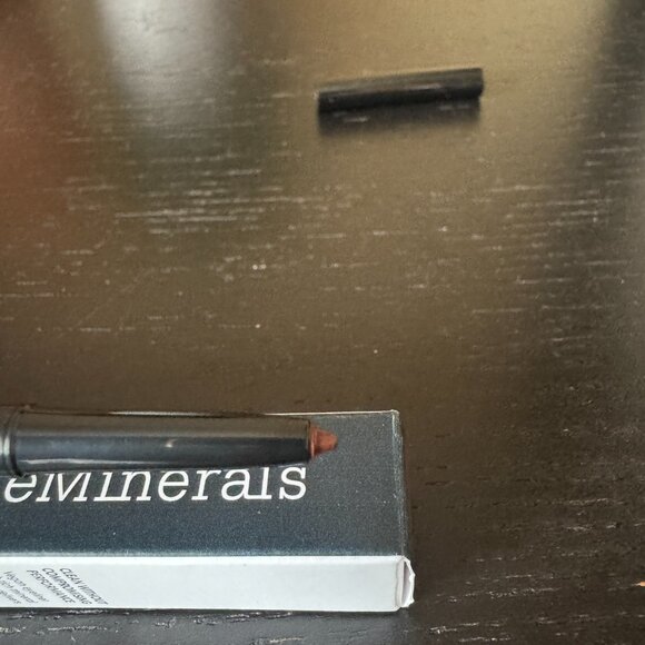 bareMinerals Mineralist Lasting Eyeliner in Shade Topaz - Picture 4 of 5